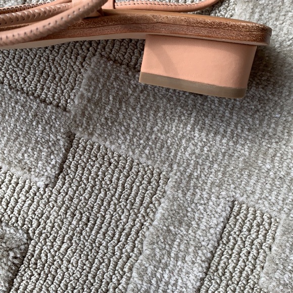 Lace up sandals great shape - Picture 3 of 5